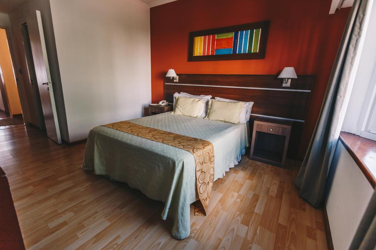 Los Tilos Hotel Y Spa By Cph Villa Carlos Paz Extérieur photo